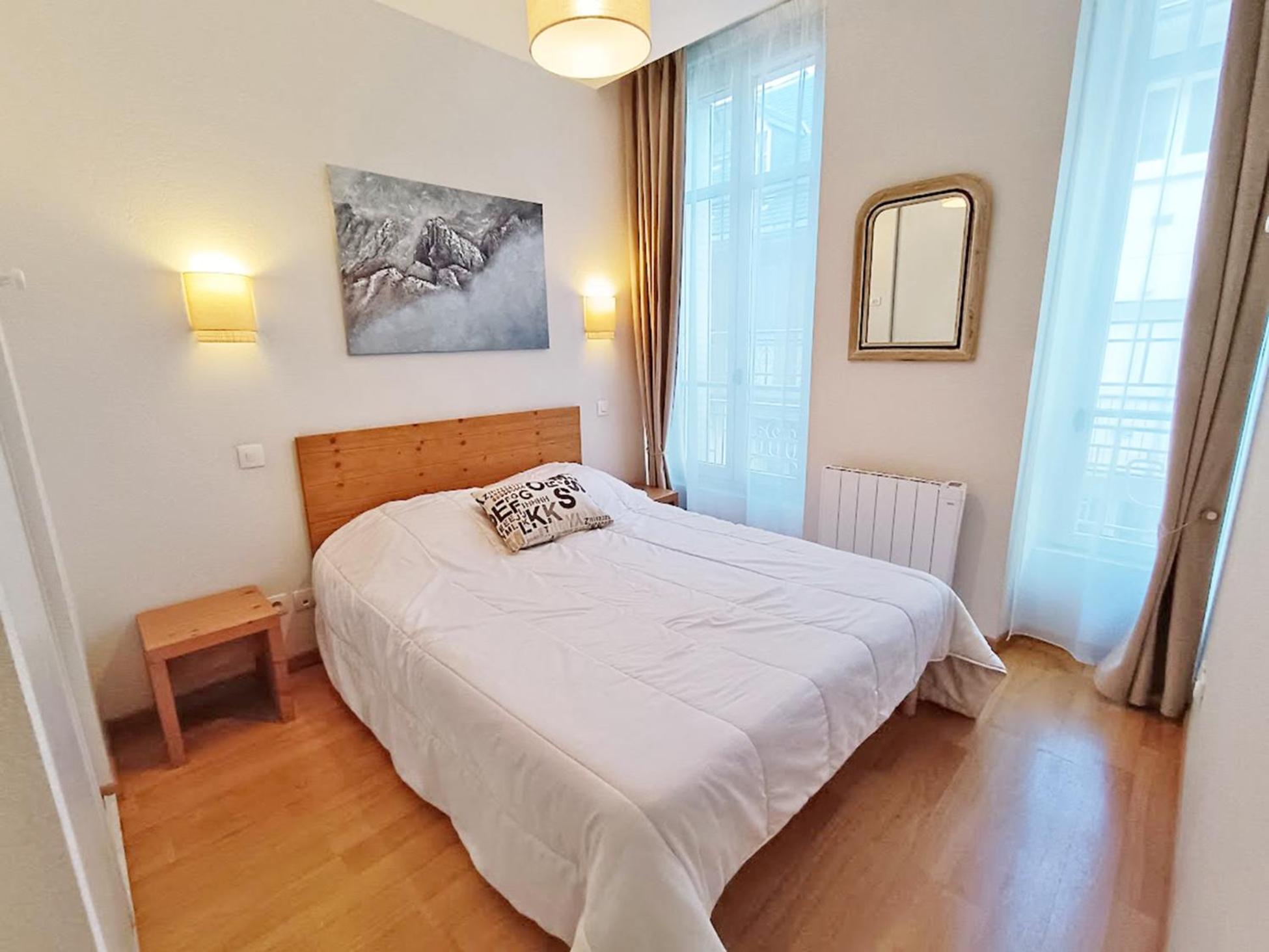 L'Eterlou, T3, Centre Luchon, Wifi, Casier A Skis, Ascenseur, 6 Personnes Bagnères-de-Luchon Exteriör bild