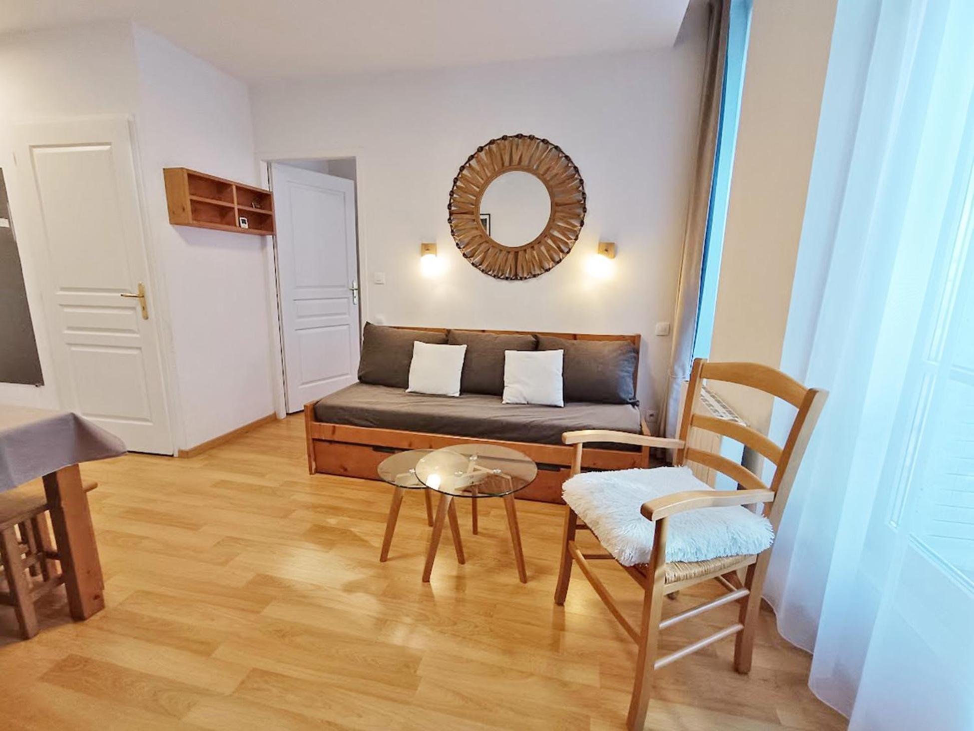 L'Eterlou, T3, Centre Luchon, Wifi, Casier A Skis, Ascenseur, 6 Personnes Bagnères-de-Luchon Exteriör bild